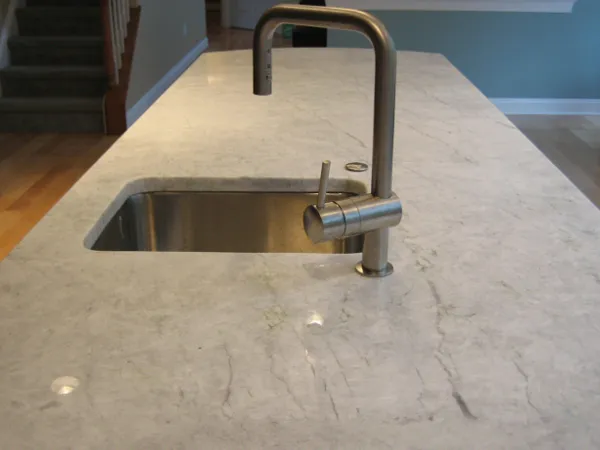 Quartzite: island